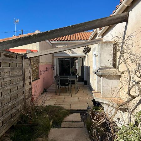 Maison Avec Jardin Et Garage Rochefort  Dış mekan fotoğraf